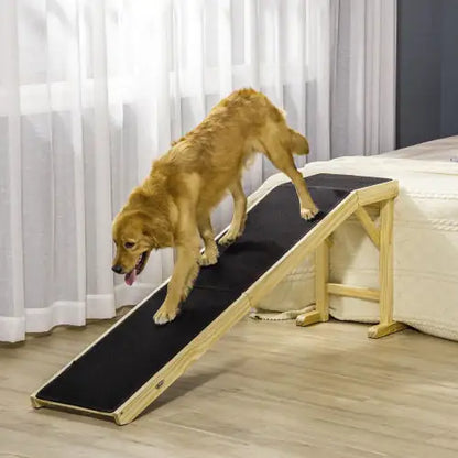 Natural Pine Wood Pet Ramp with Non-Slip Carpet and Top Platform